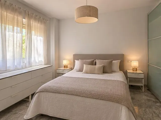 Piso 2 habitaciones 77m² en venta - Sevilla Este — 13