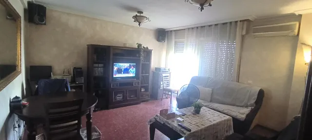 Amplio piso con terraza, cochera y trastero en Miralbaida (en urbanización ajardinada) — 8