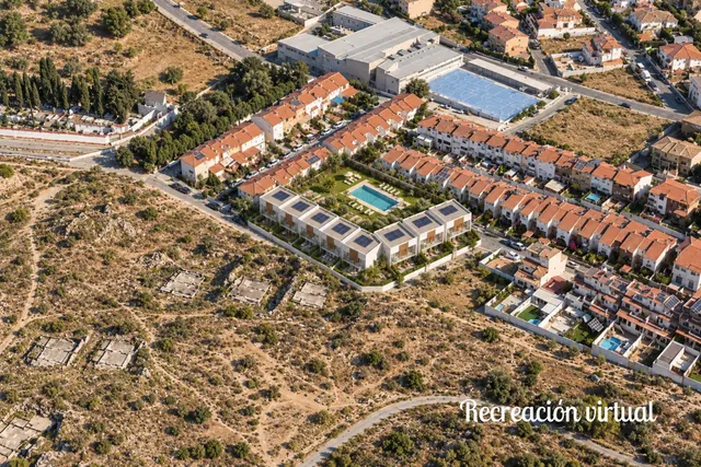 SOLAR RESIDENCIAL EN OTURA — 9