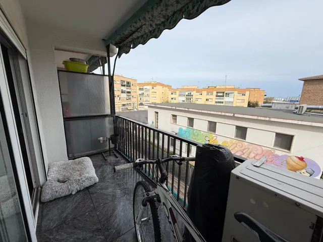 Piso en venta calle Riu Montsant — 18