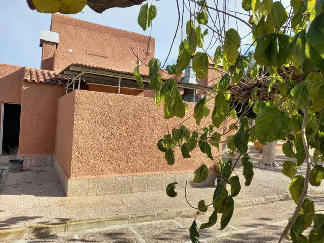 SE VENDE CHALET — 8