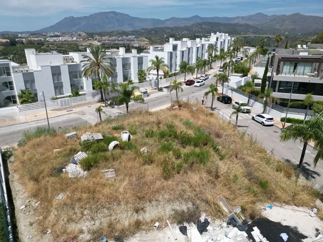 Parcela 1118m² en venta - Costa Del Sol — 6