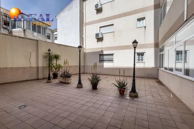 Piso en venta en Santa Fe con garaje y terraza. — 25