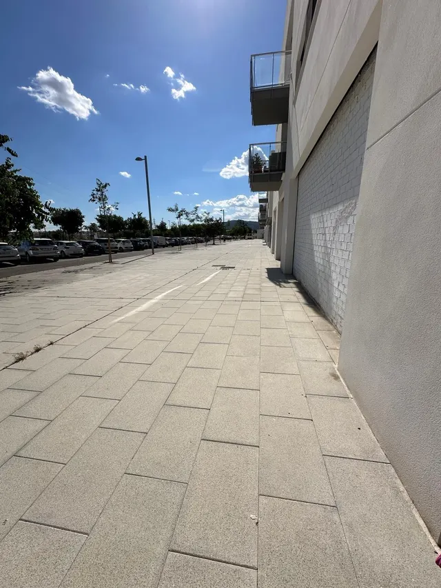 OPORTUNIDAD DE NEGOCIO CON ESTE LOCAL COMERCIAL EN TURRUÑUELOS — 2