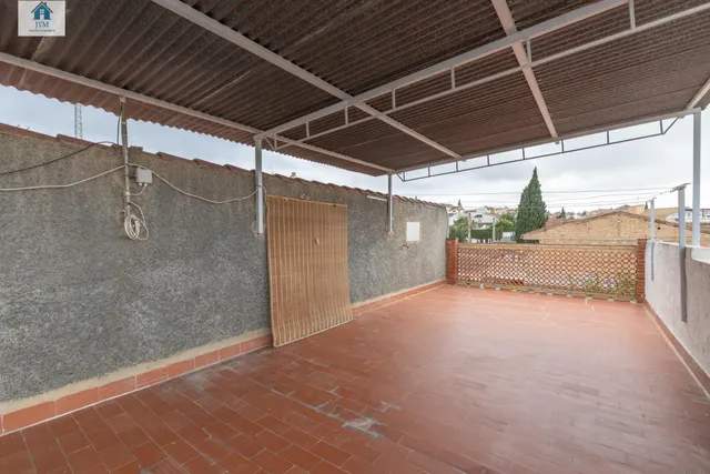 Venta de casa en La Zubia para entrar a vivir — 29