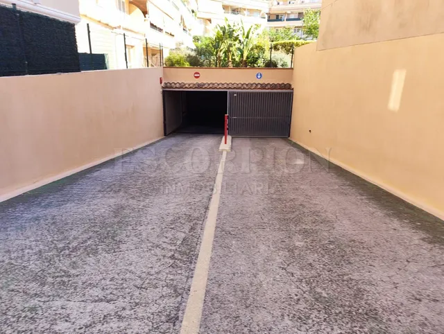 Plaza de garaje a la venta en Urbanización Torre en Conill - foto 3