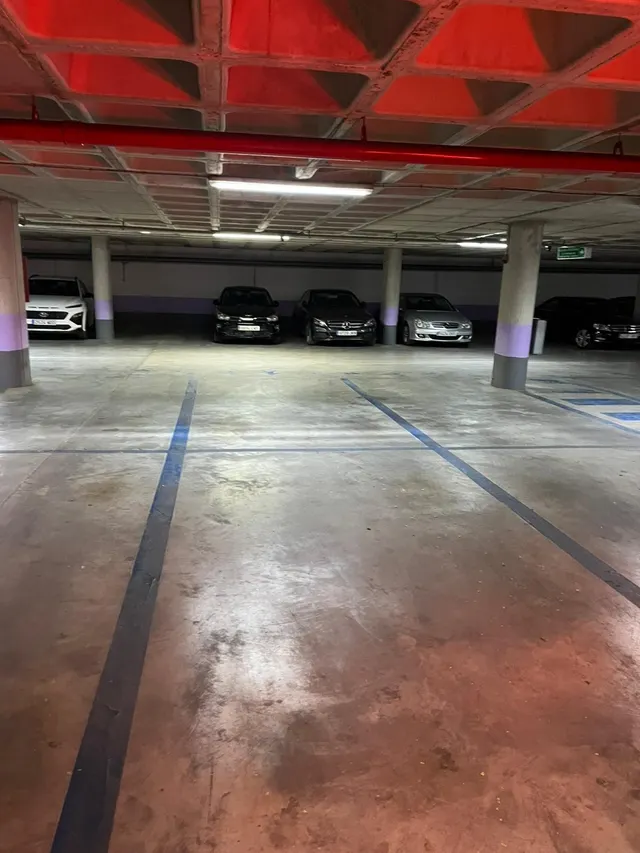 Plaza de parking por cesión en el Parking Los Escolapios — 6