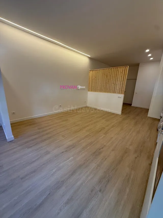 APARTAMENTO- ESTUDIO CON UN DORMITORIO A ESTRENAR! — 4