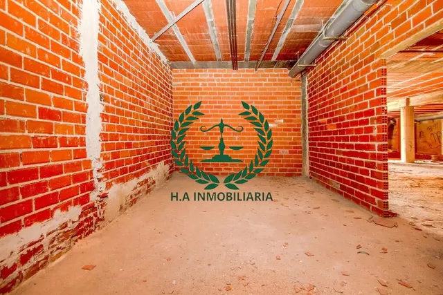 SE VENDE LOCAL EN TORRELAGUNA. PVP.151.000 — 6