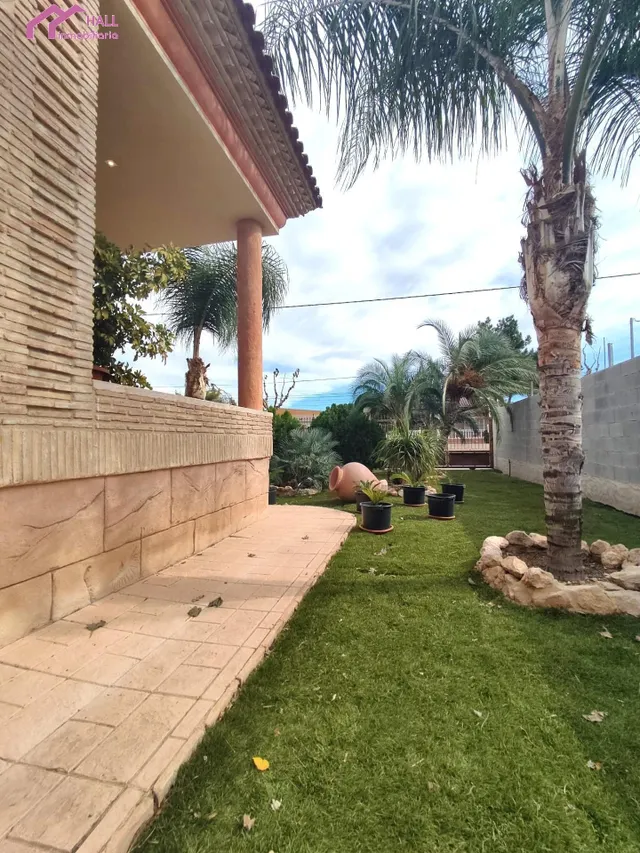 LUJOSO CHALET INDEPENDIENTE EN VENTA EN EL RAAL — 9