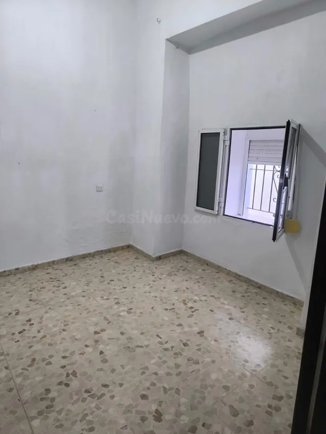 CASA INDEPENDIENTE EN EL CENTRO DE ARCOS - foto 3