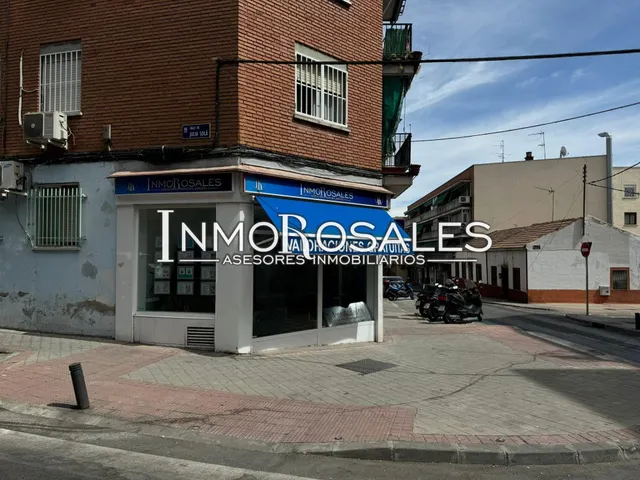 MAGNIFICO PISO EN CALLE CARABELOS — 30