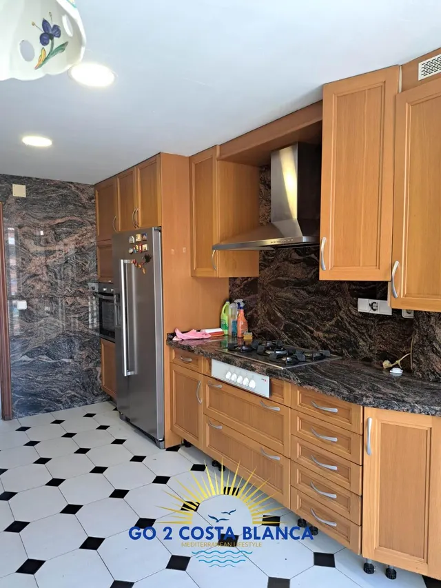 Apartamento 4 habitaciones en venta - Avenida Europa — 11