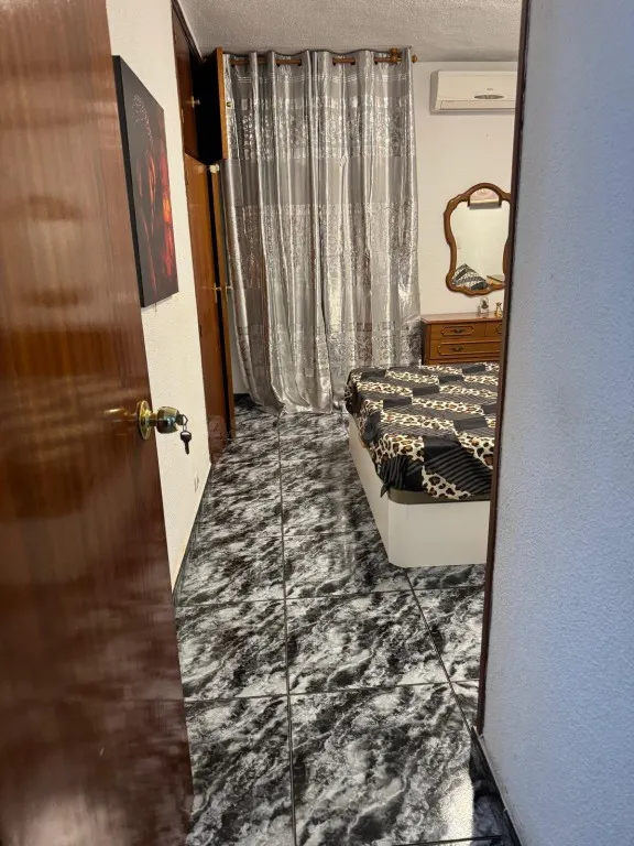 Piso en Venta en Madrid Madrid ENTREVíAS — 8