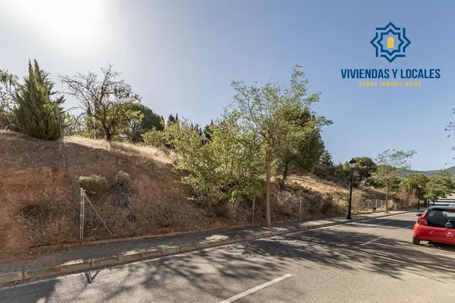 PARCELA 610 M2 EN CORTIJO DE LA LUZ, OTURA. — 3