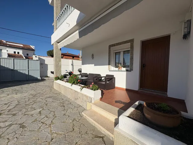 Se vende chalet independiente en Algeciras, zona colonia san miguel. — 15