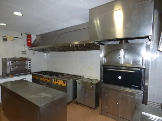 Local con licencia activa Bar/Restaurante — 6