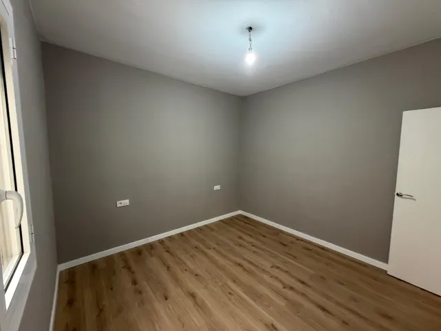 Piso reformado de 3 habitaciones con patio en Gràcia — 13