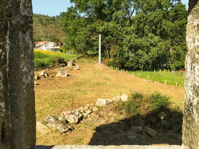 Casa típica gallega con encanto y gran potencial para restau - foto 5