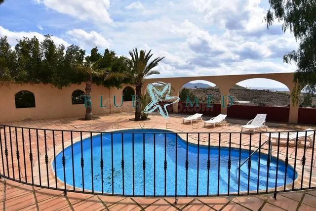 Casa de campo en venta en Los Lorentes - foto 2