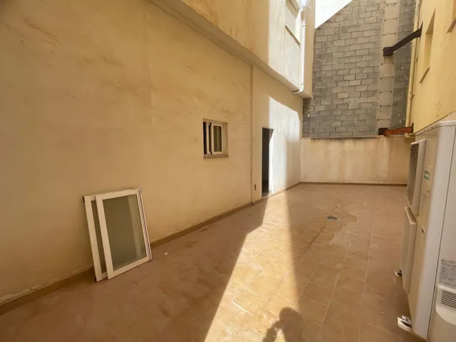 Local comercial de 182 m2 distribuido en dos plantas en Guardamar del Segura — 14