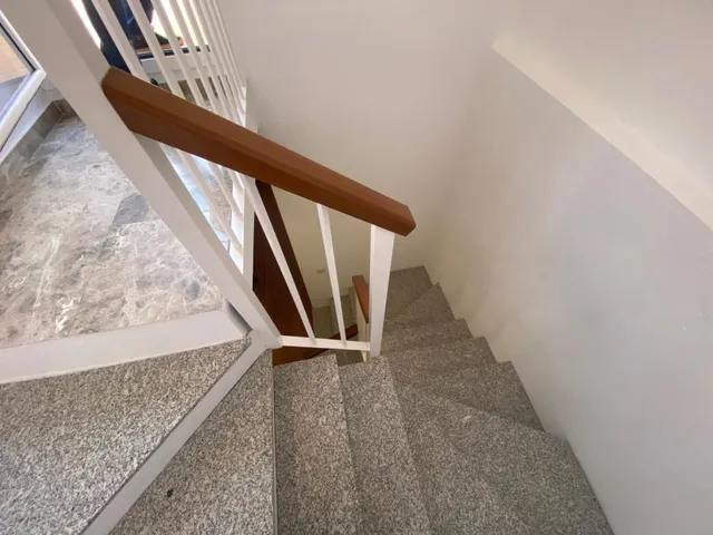 Tomares. bonito triplex amueblado junto al ayuntamiento — 48