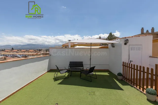 Ático con terraza y garaje en el centro de Alhendín - foto 3