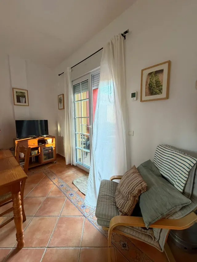 Adosado de esquina con jardín, dos terraza, dos plazas de garaje a 700 m de la playa — 12