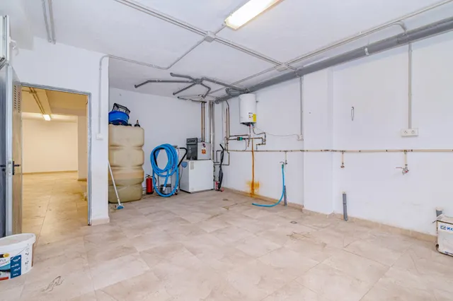 Chalet en venta en la mejor zona de ATARFE — 50