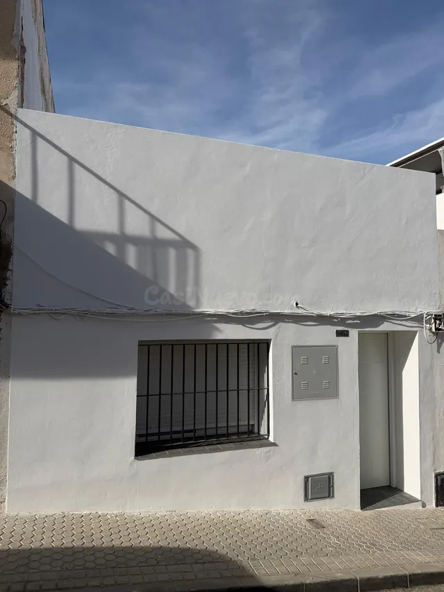 Casa a Estrenar en Planta Baja  con Posibilidades de Personalización!! — 2