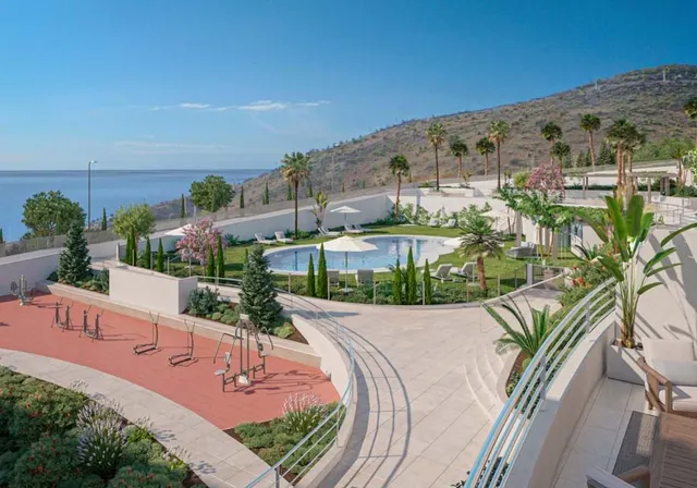Benalmádena - Piso, 3 Dormitorios, Piscina, Garaje, Terraza — 11