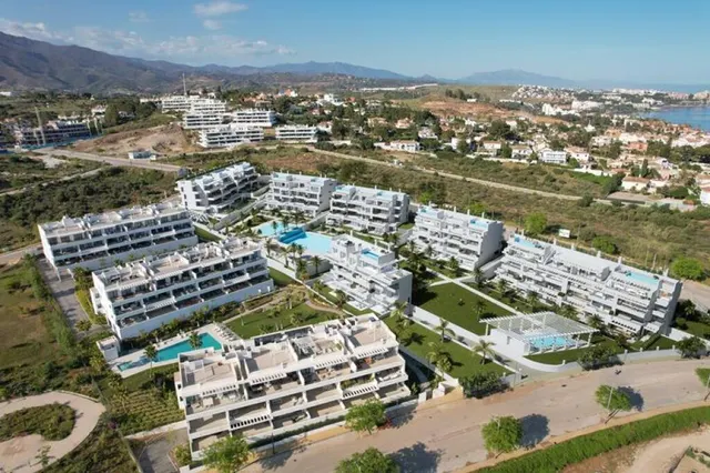 PROMOCION DE VIVIENDAS CERCA DEL MAR Y RODEADAS DE CAMPOS DE - foto 5