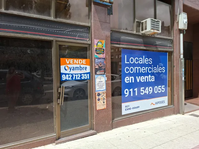 Se vende local de dos plantas en Oviedo — 2