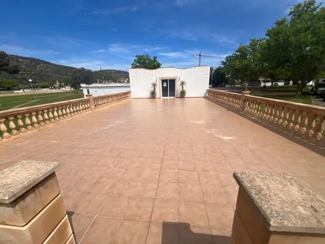 ADOSADO DE 3 habitaciones CON PARKING Y GRAN PISCINA COMUNITARIA CON JARDINES. — 42