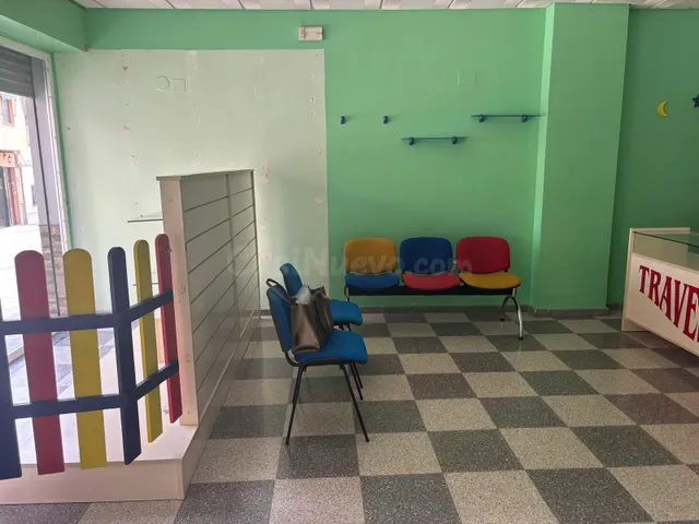 Local comercial en Maracena — 5