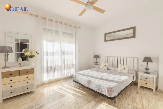 ¡MAGNIFICO CHALET INDEPENDIENTE CON CALIDADES ESPECTACULARES Y PISCINA PRIVADA EN GOJAR! — 38