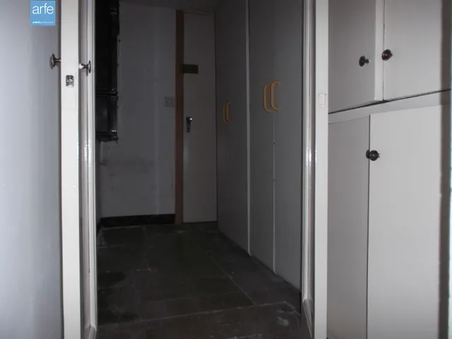 EDIFICIO EN VENTA EN MANRESA — 8