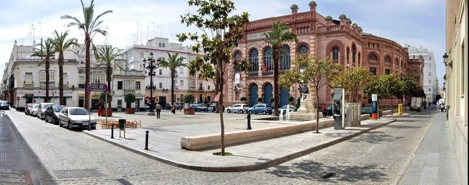 Obra nueva en plaza falla