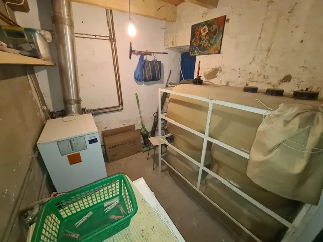 SE VENDE CASA EN VALENCIA DE DON JUAN, 2 PLANTAS, COCHERA, MERENDERO, MUCHAS POSIBILIDADES — 19