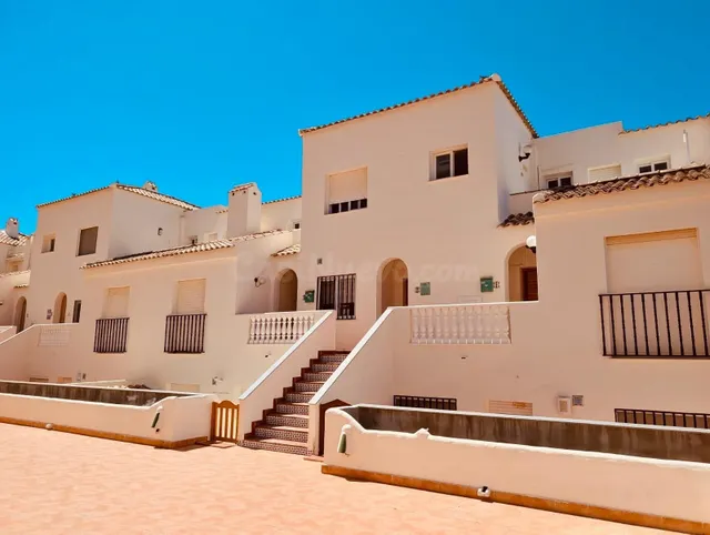 Despierta cada día frente al Mar Menor: Dúplex exclusivo en  - foto 5