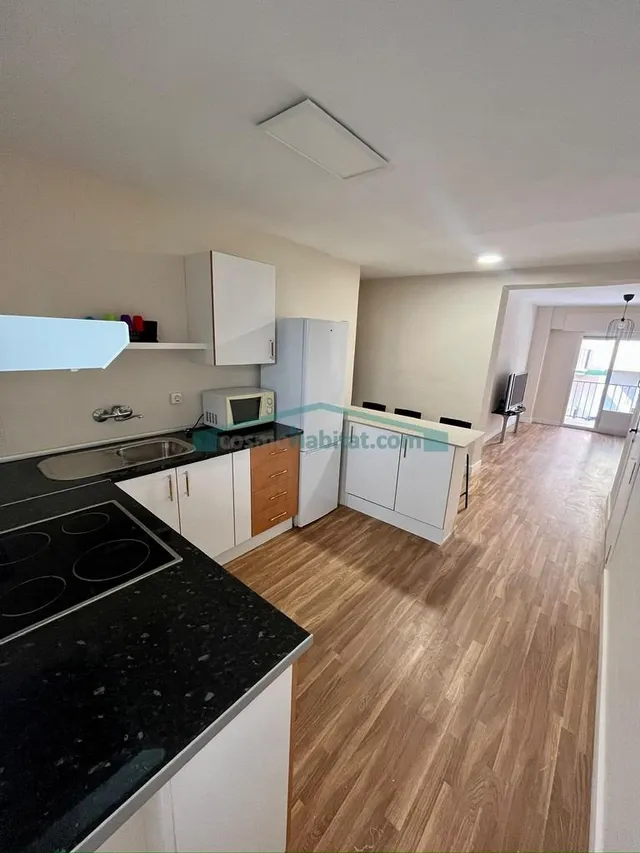 PISO DE 95 M2 CON 3 habitaciones, 2 BAÑOS Y BALCÓN EN ALCOY — 6