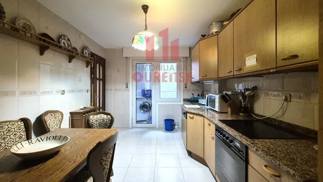 ESPECIAL ESTUDIANTES!!! AMPLIA HABITACIÓN  CON BAÑO DE USO EXCLUSIVO EN PISO COMPARTIDO EN EL COUTO. — 14