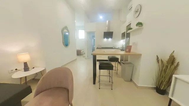 APARTAMENTO EN EXPLOTACIÓN TURÍSTICA — 36