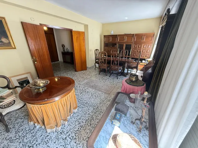 PISO DE LUJO EN BARRIO DE SANTA CRUZ — 10