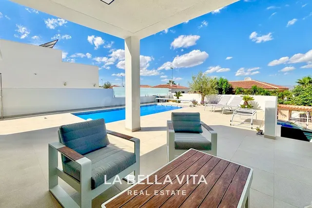 Villa 3 habitaciones 120m² en venta - Pueblo - foto 5