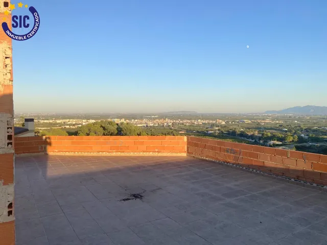 Chalet en venta en construcción situado en Urbanización Los Lagos de Alginet — 2