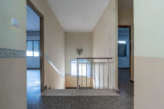 SE VENDE CASA CON UNA PARCELA DE 461 m2 (EN EL CENTRO DE LOS OGÍJARES). — 42