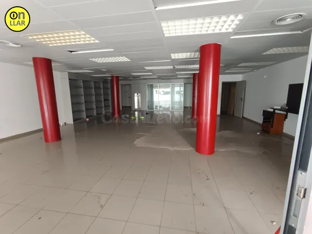 Amplio local comercial en Granollers - Zona Lledoner - foto 2