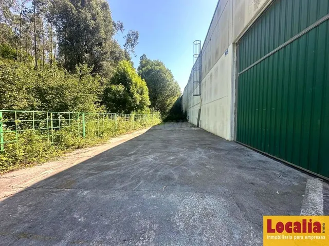Nave industrial con puente grúa, Hazas de Cesto — 14