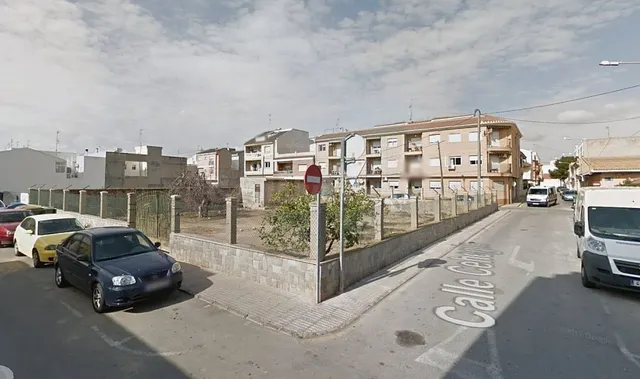 Terreno urbano 837m² en venta - San Pedro del Pinatar — 2